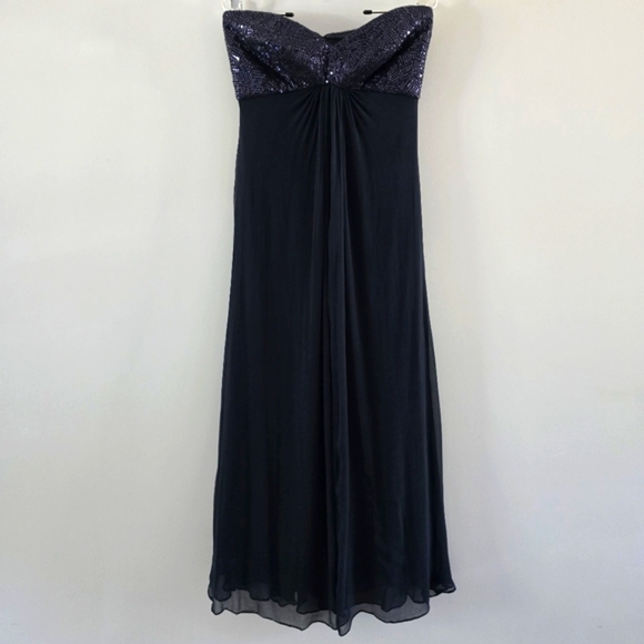 Tadashi Collection Navy Blue Strapless Sweetheart Sequin and Silk Gown Size 4 - Picture 1 of 7